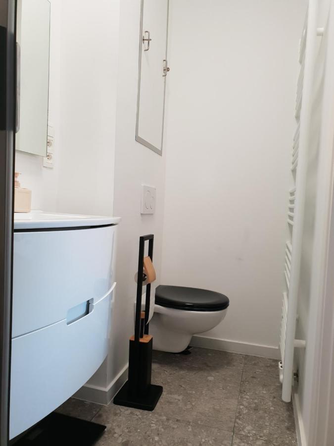 Ferienwohnung Uitzicht Op Het Mas Antwerpen Exterior foto