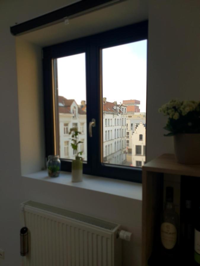Ferienwohnung Uitzicht Op Het Mas Antwerpen Exterior foto